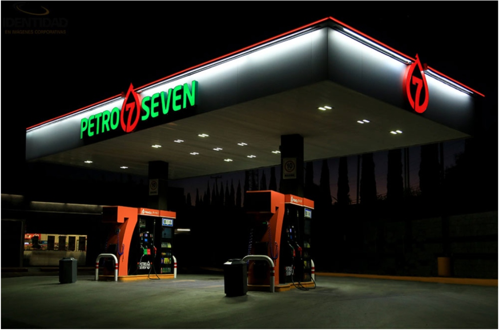 Petro Seven y Servifácil, las que más gasolineras sumaron en julio